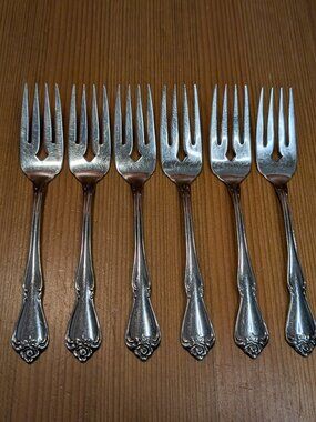 Lot of 6 Oneida Rogers ARBOR ROSE TRUE ROSE Stainless 6.25" Salad Fork Set GUC